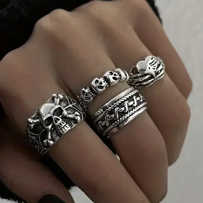 Vintage Skull Ring Set - Silver Tone