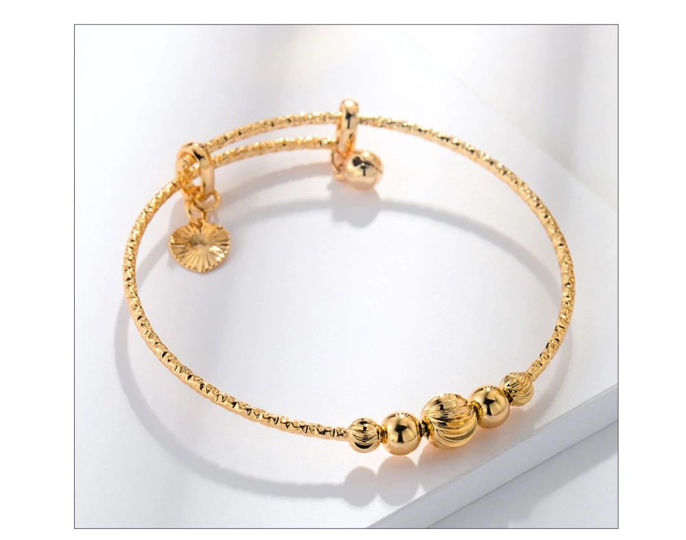 Kid/Teenager Expandable Beads Bangle -
Gold Tone ~ 2.5” diam.