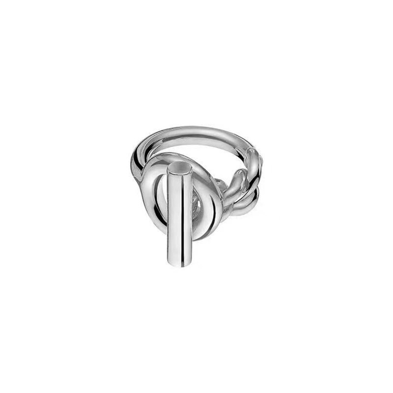 Toggle Clasp Twisted Chain Ring - Silver Tone